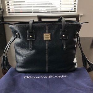 Navy Dooney & Bourke purse